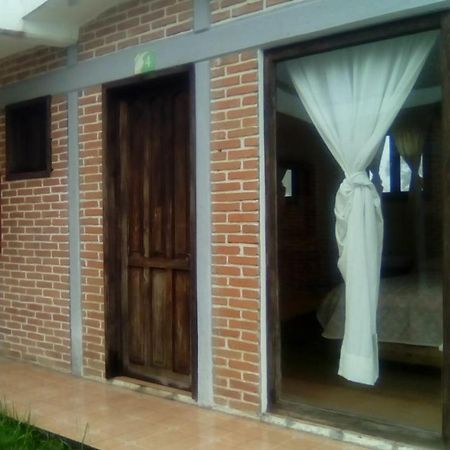 Cabanas Entrada A La Sierra Hotell Zacapoaxtla Exteriör bild